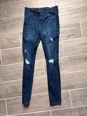 Hollister Dark Blue Slightly Distressed High-Rise Skinny Jeans Size 5R